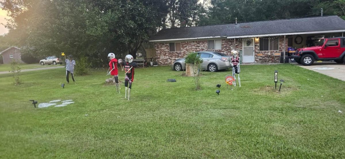 Lumberton Businesses and Residents are Showing Their Panther Pride Through a New Community Decorating Contest Leading Up to Lumberton High School’s Homecoming